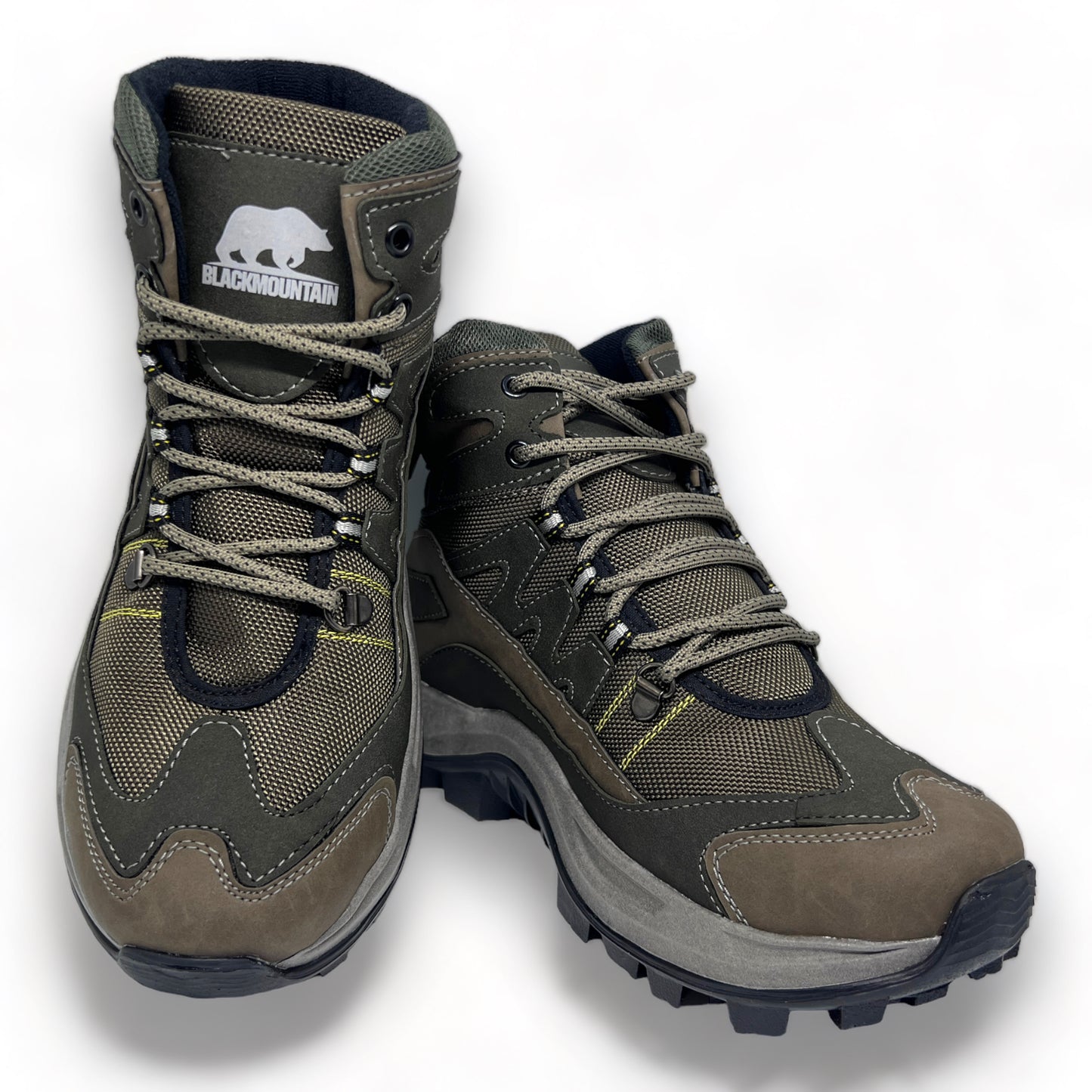 Calzado OUTDOOR para hombre BM23824