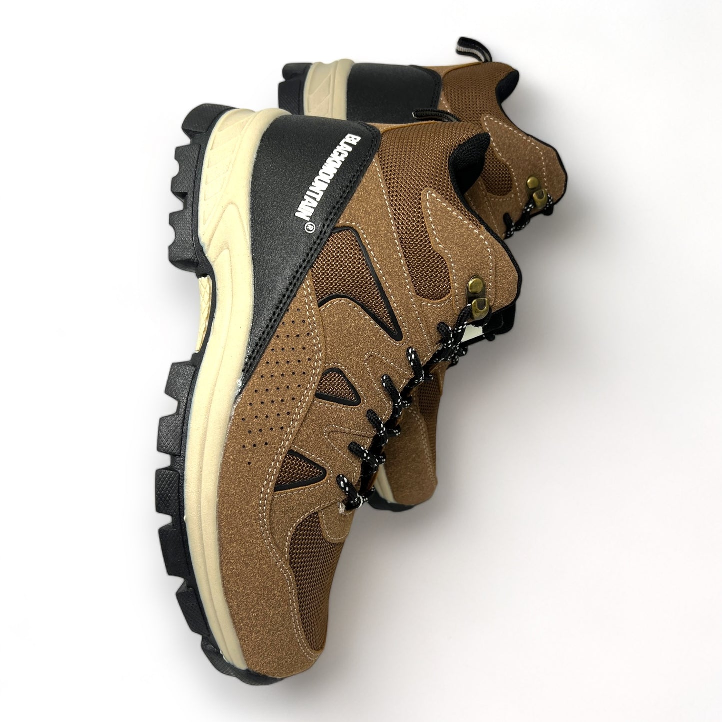 Botas Outdoor Hombre BMH232229 30% OFF 2X300 MIL
