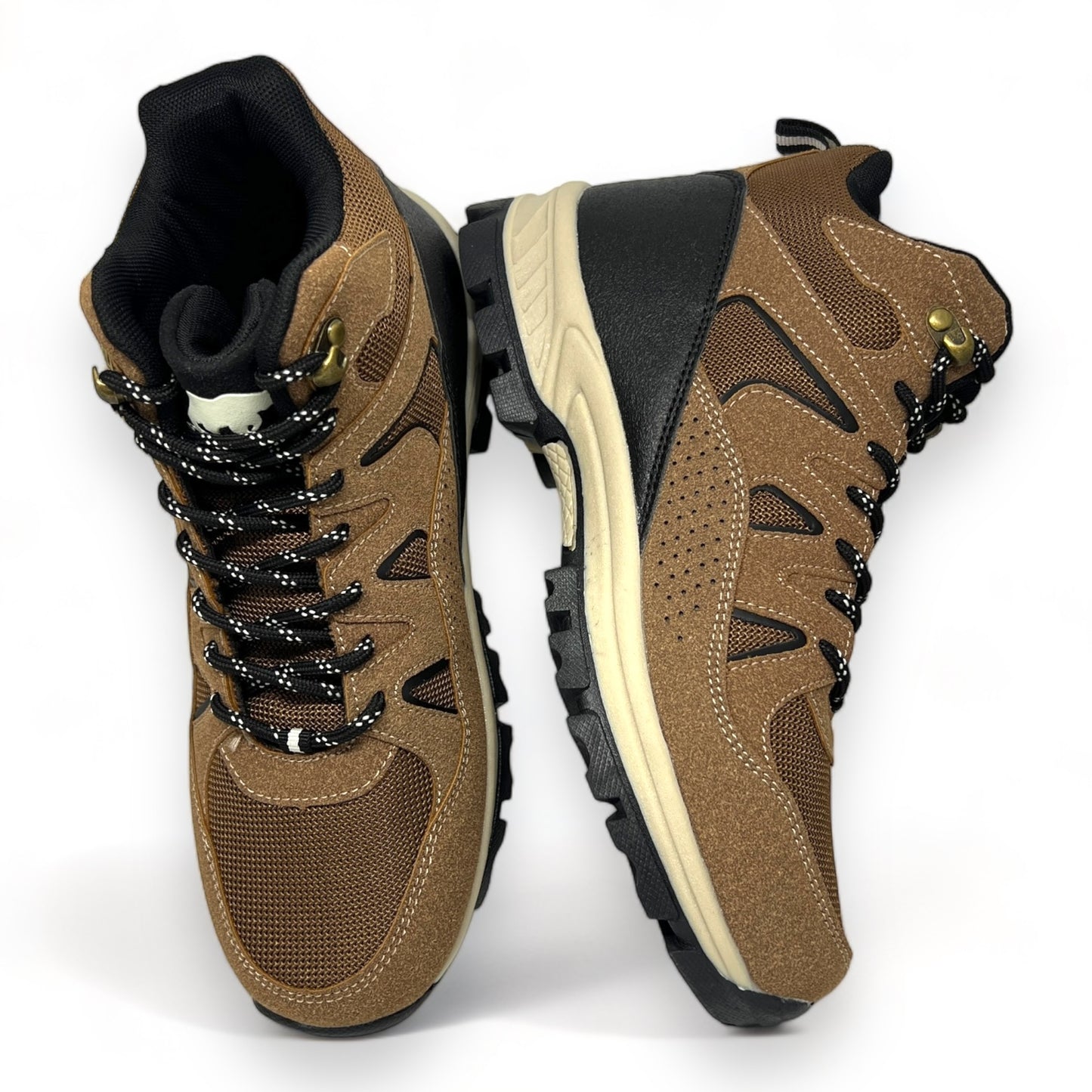 Botas Outdoor Hombre BMH232229 30% OFF 2X300 MIL