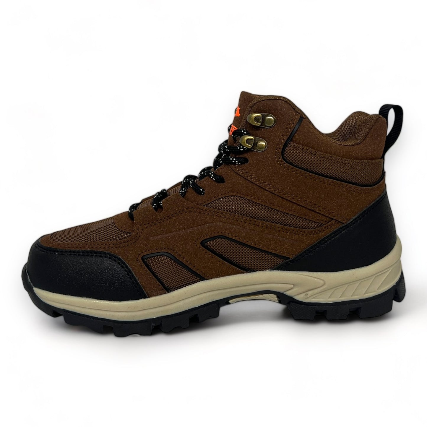Botas Outdoor Hombre BMH232227 40% OFF 2X200 MIL
