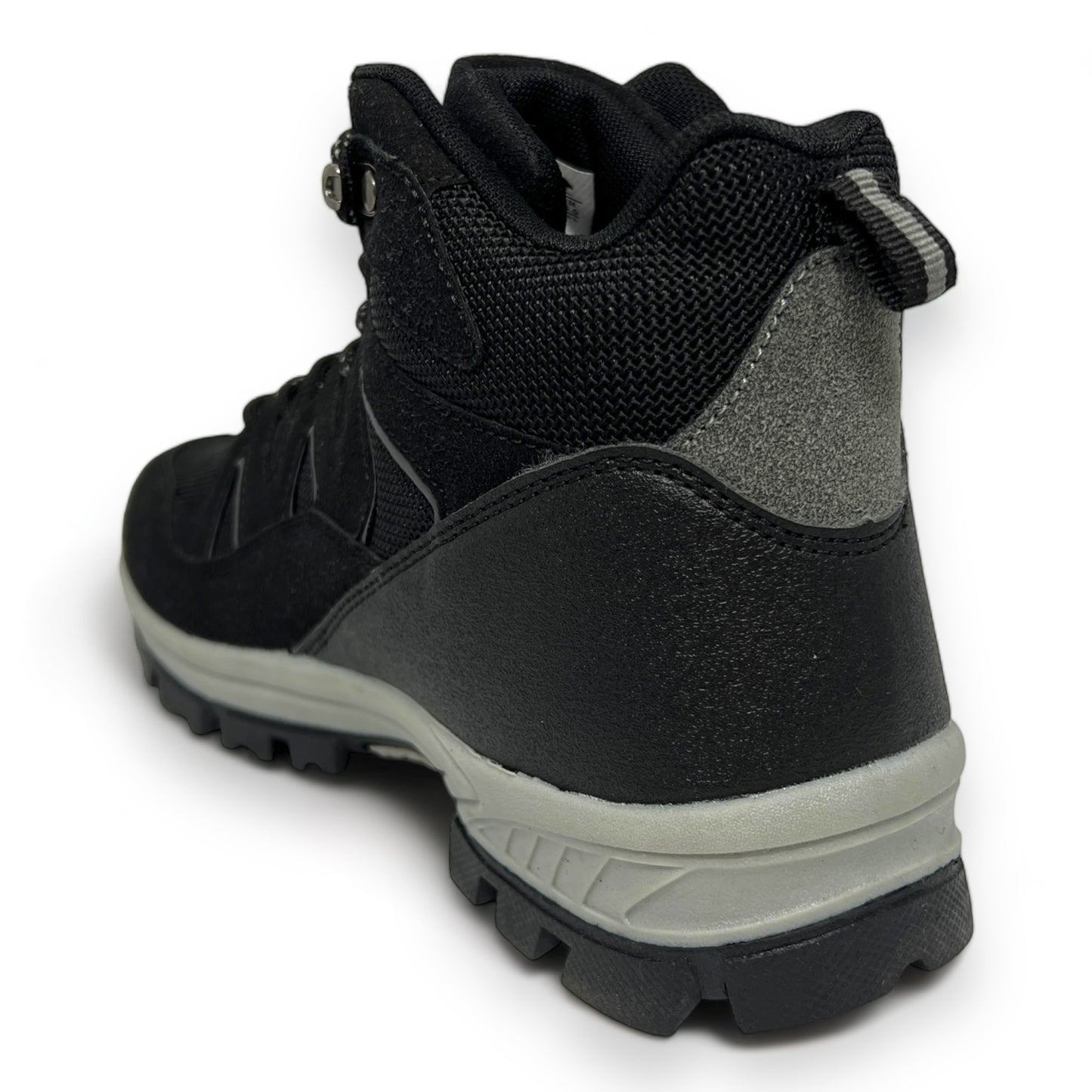 Botas Outdoor Hombre BMH232229 30% OFF 2X300 MIL