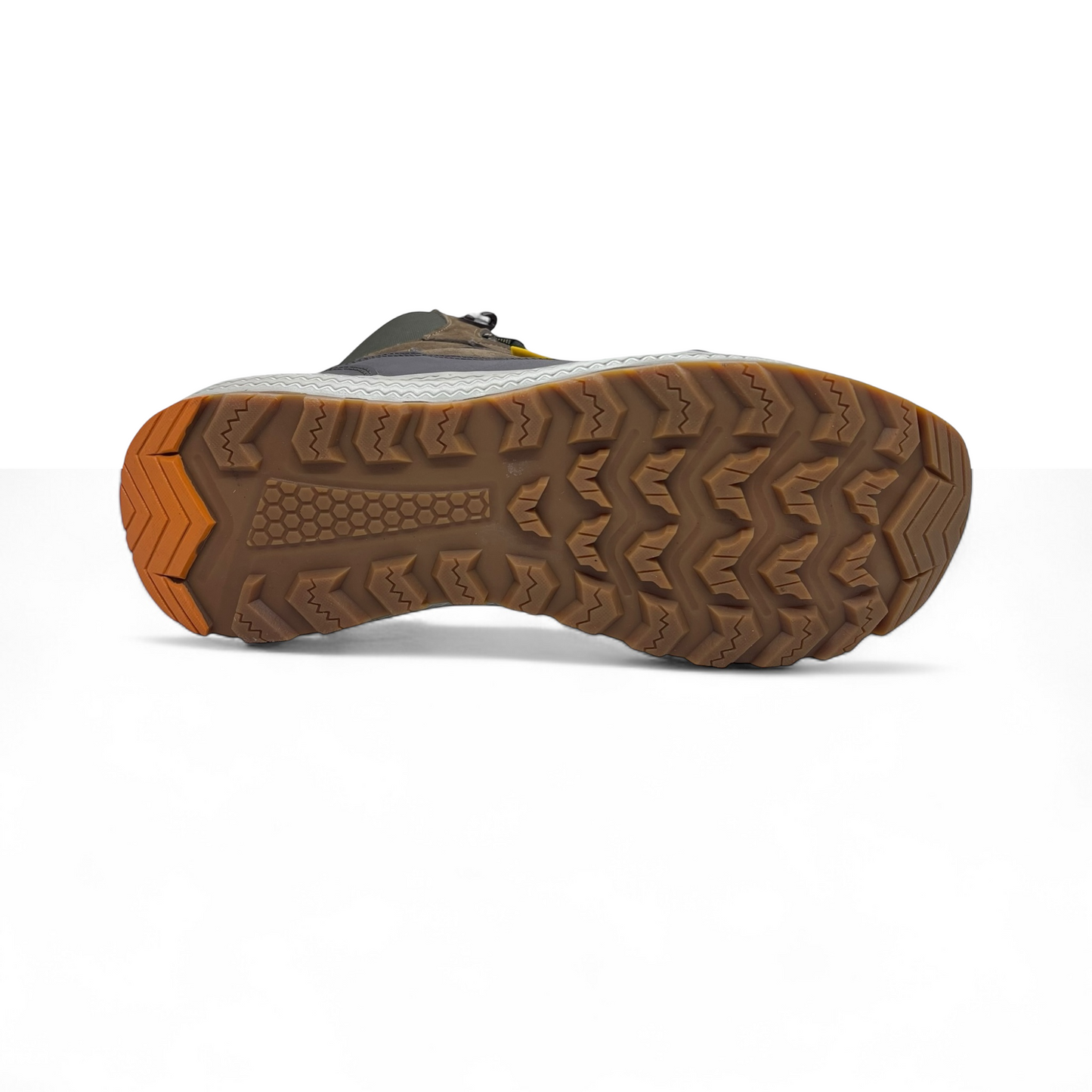 Botas Hombre outdoor 100% CUERO BMH2477378-CASTAÑO 30% OFF